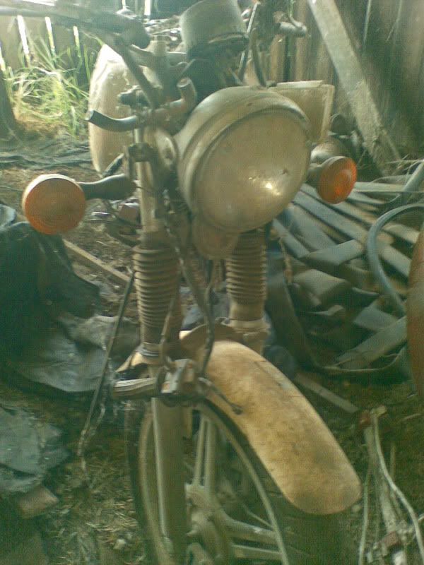 oldbike009.jpg