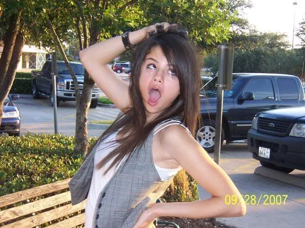 Selena Gomez rare pics