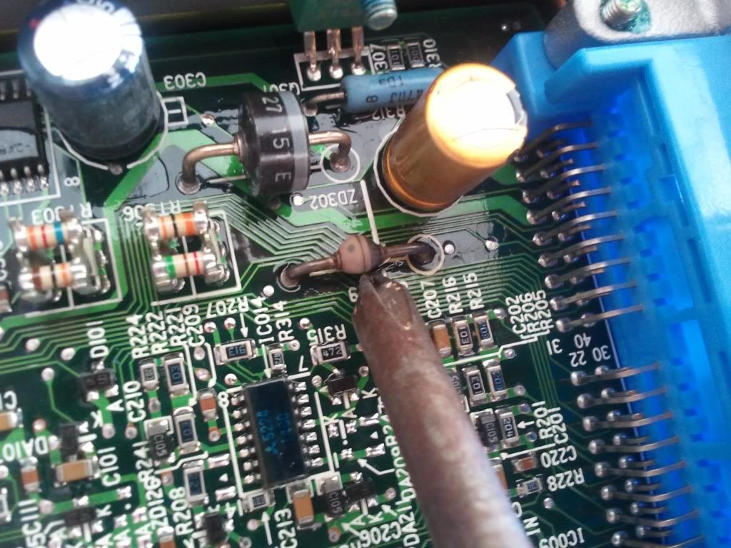 looks like i fried a diode in my ecu? Forums Nissan