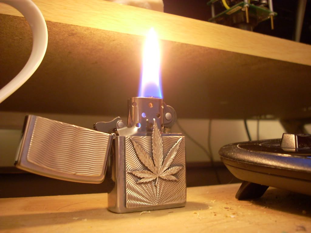 Lit Zippo