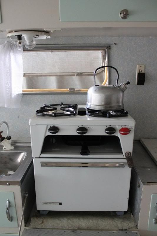 Wanted 1960s gas stove / oven unit Vintage Caravans