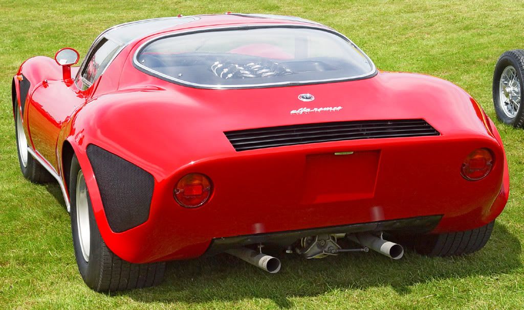 alfa-romeo-33-stradale-rear.jpg