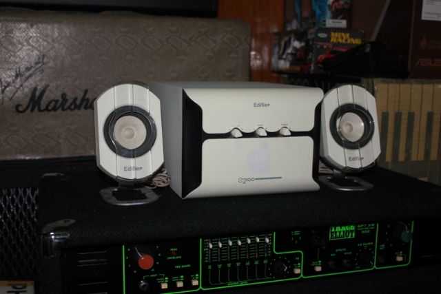 edifier hcs2330 price