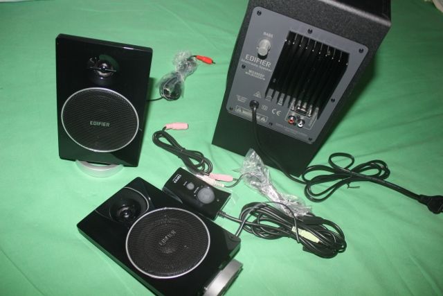 edifier hcs2330 price