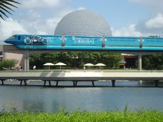 WDWJuly2010193-1.jpg