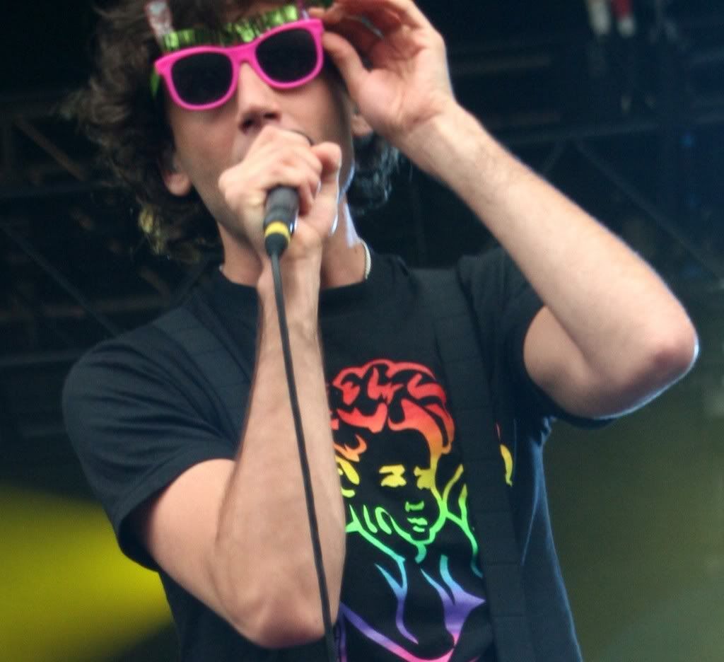 Mika_Vfestival_WestonPk2007_9.jpg