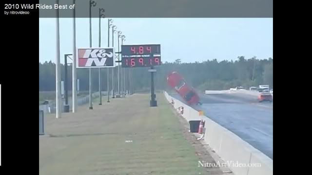 mustangcrash1.jpg