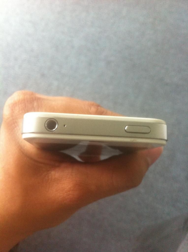 Cần bán Iphone 4S 16gb white world - 2