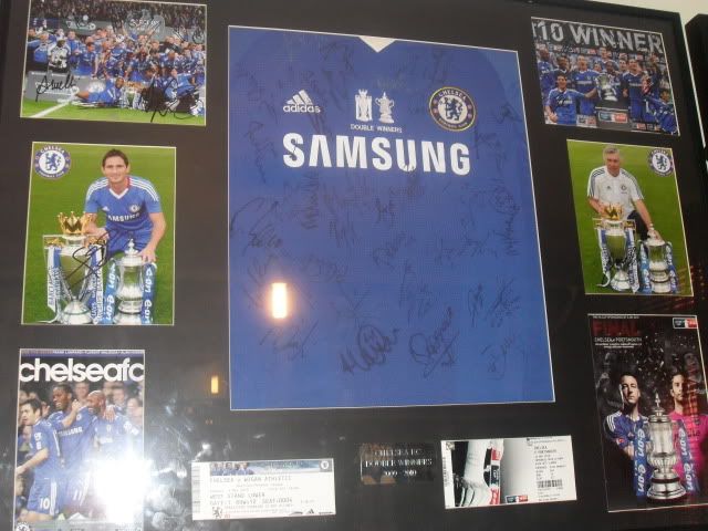 SDC13506.jpg chelsea double winners shirt