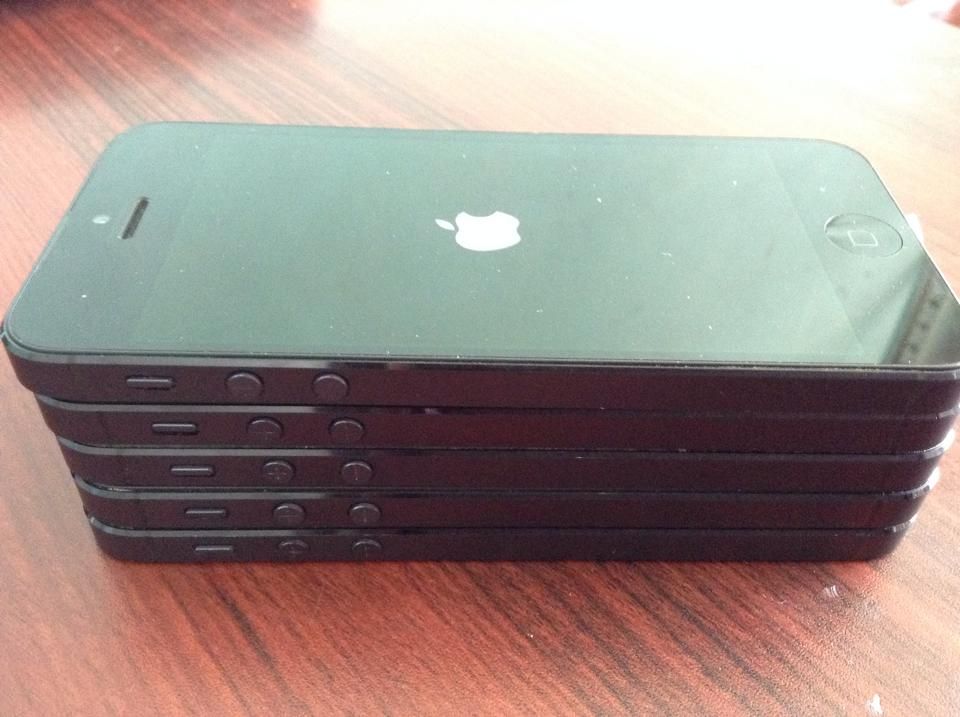 Vài cây iPhone 5 16Gb đen đẹp 98-99% nguyên zin qte Mĩ