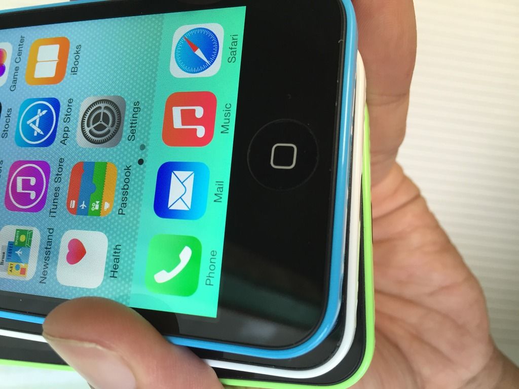 iPhone 5C 16G quốc tế các màu trắng , xanh ,xanh chuối mới 99% nguyên zin - 1