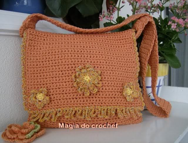 mala_crochet_trapilho_com_flores.jpg picture by CALIMERO_010